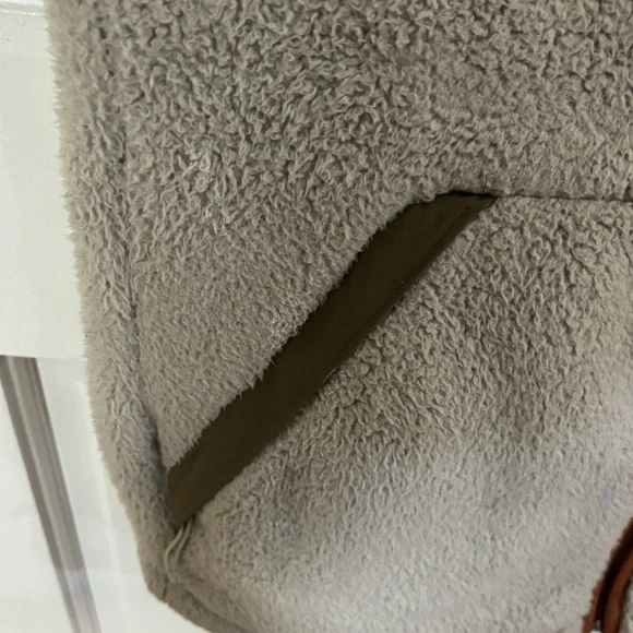 The North Face Men's Campshire Sherpa Fleece Vest Large - Picture 6 of 7